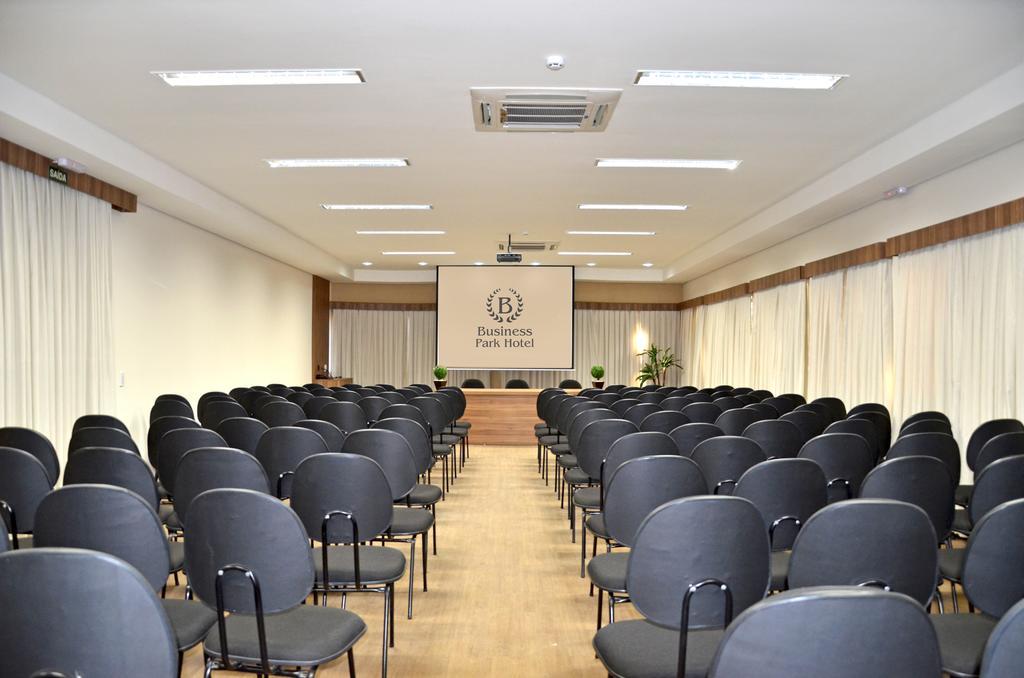 Business Park Hotel ออร์โตลังเจีย ภายนอก รูปภาพ